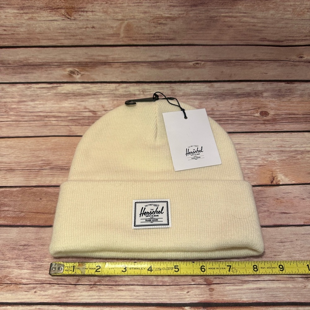 **NWT** Herschel Cream Beanie Hat